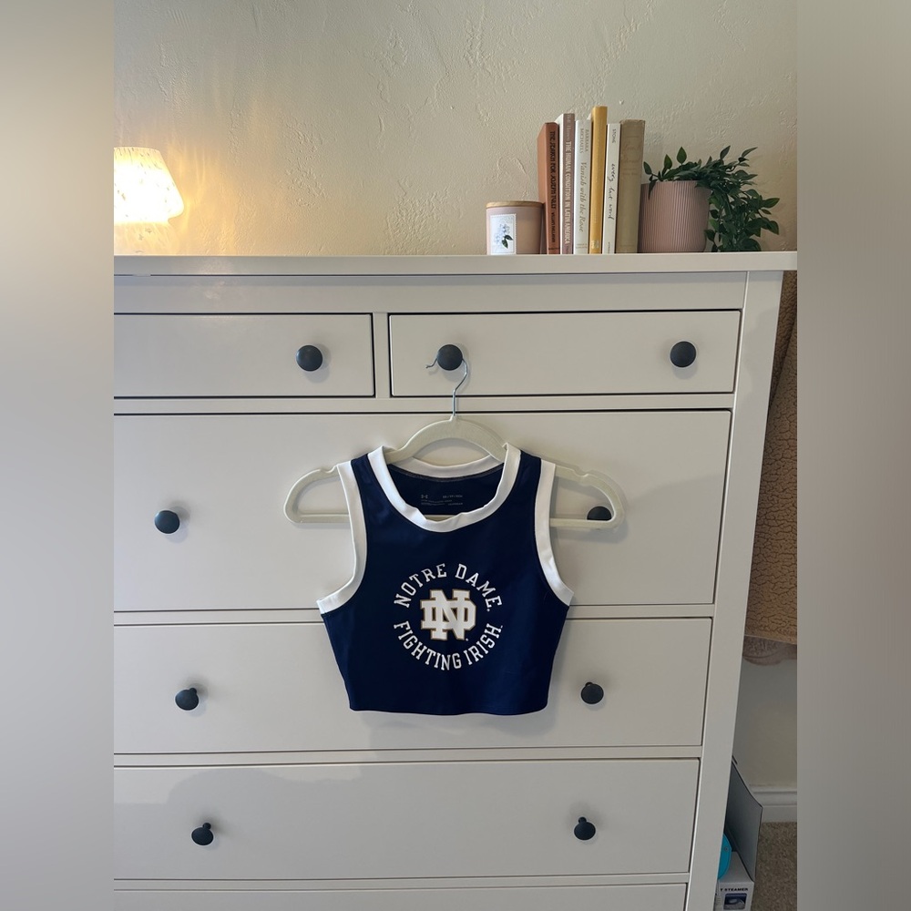 Notre Dame Under Armour Crop Top Game day fit XS